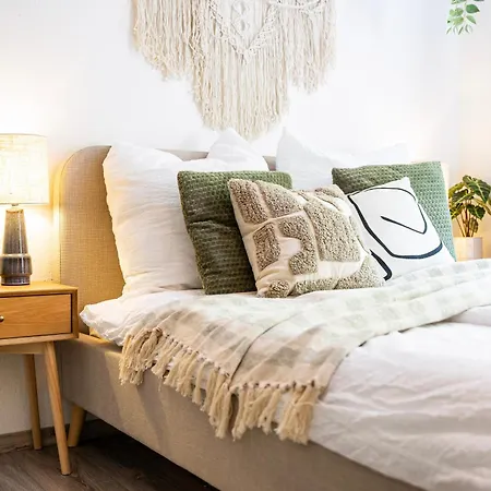 Staytime - Canopy Loft *