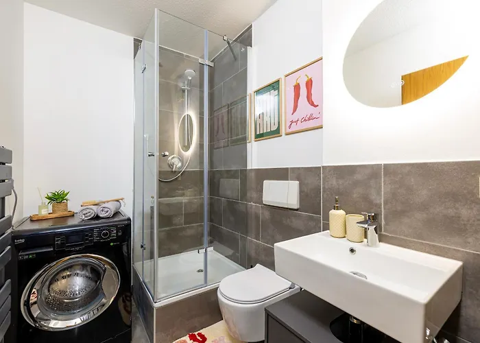 Staytime - Canopy Loft Lägenhet *